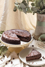 Load image into Gallery viewer, Chocolate Mud Cake Mix